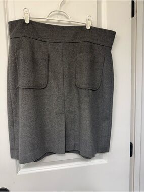 Ann Taylor Gray Wool women’s Skirt, 14